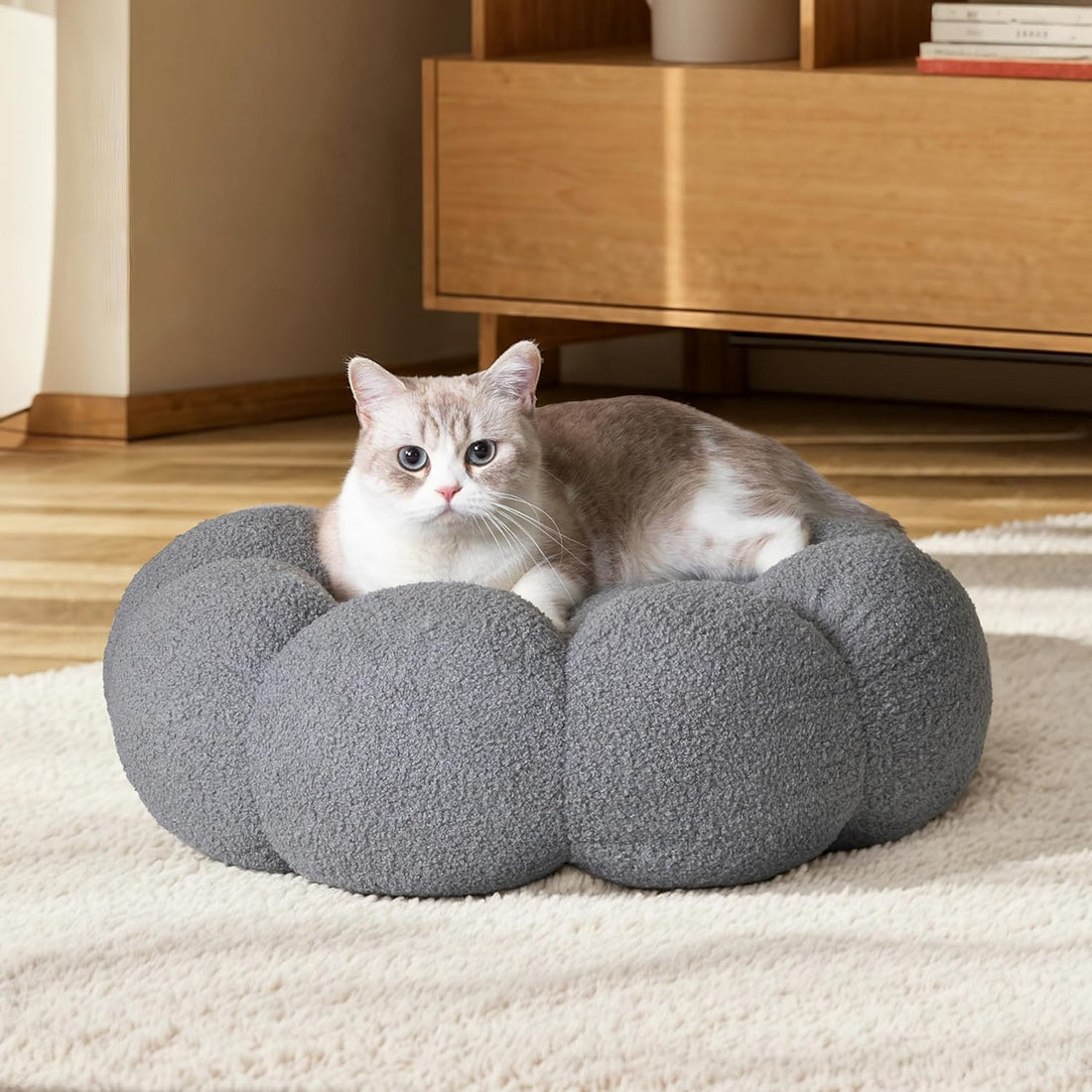 Fluffy Flower Calming Cat Dog Round Donut Bed Non-Slip